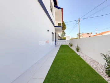 Moradia T3 para Venda em Nossa Sra de Fatima