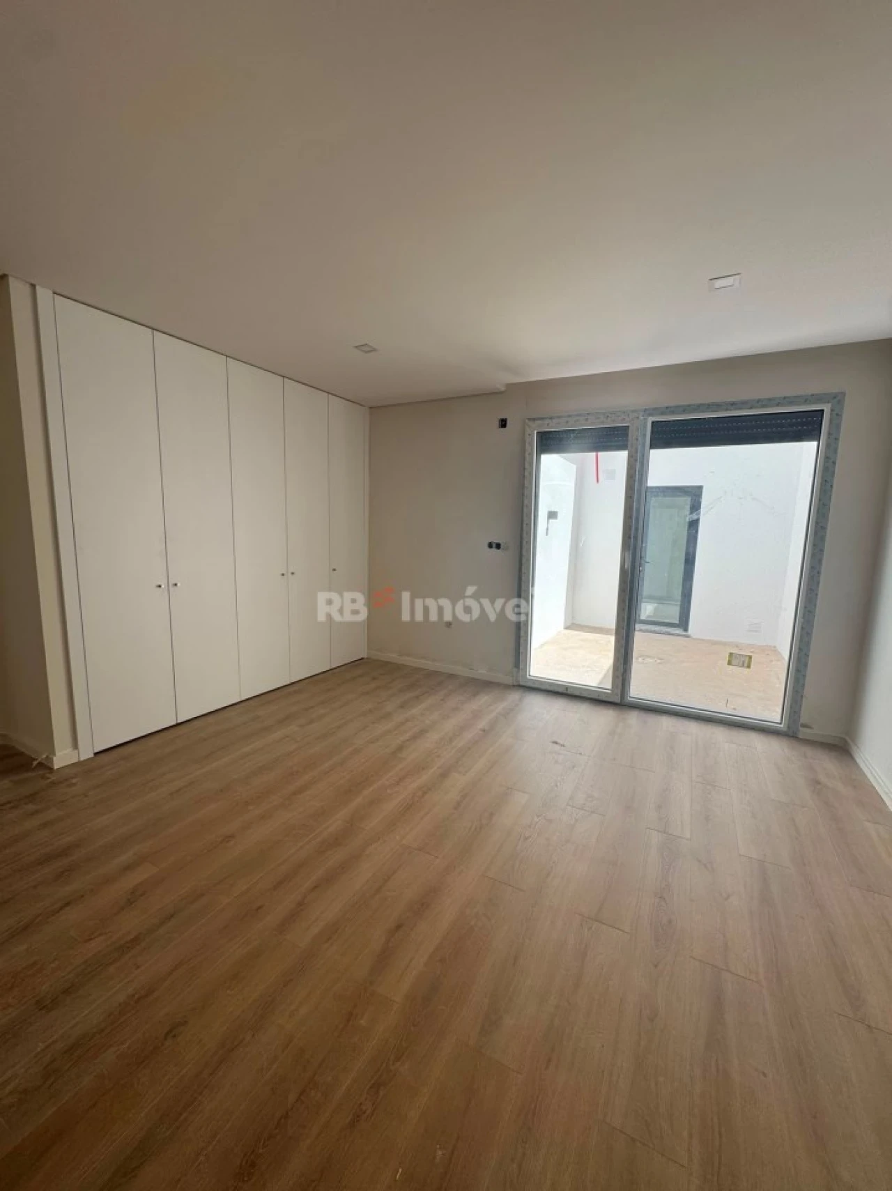 Moradia T2 para Venda em Nossa Sra de Fatima Foto 3