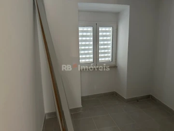 Moradia T4 para Venda em Mouriscas