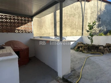 Moradia T4 para Venda em Mouriscas
