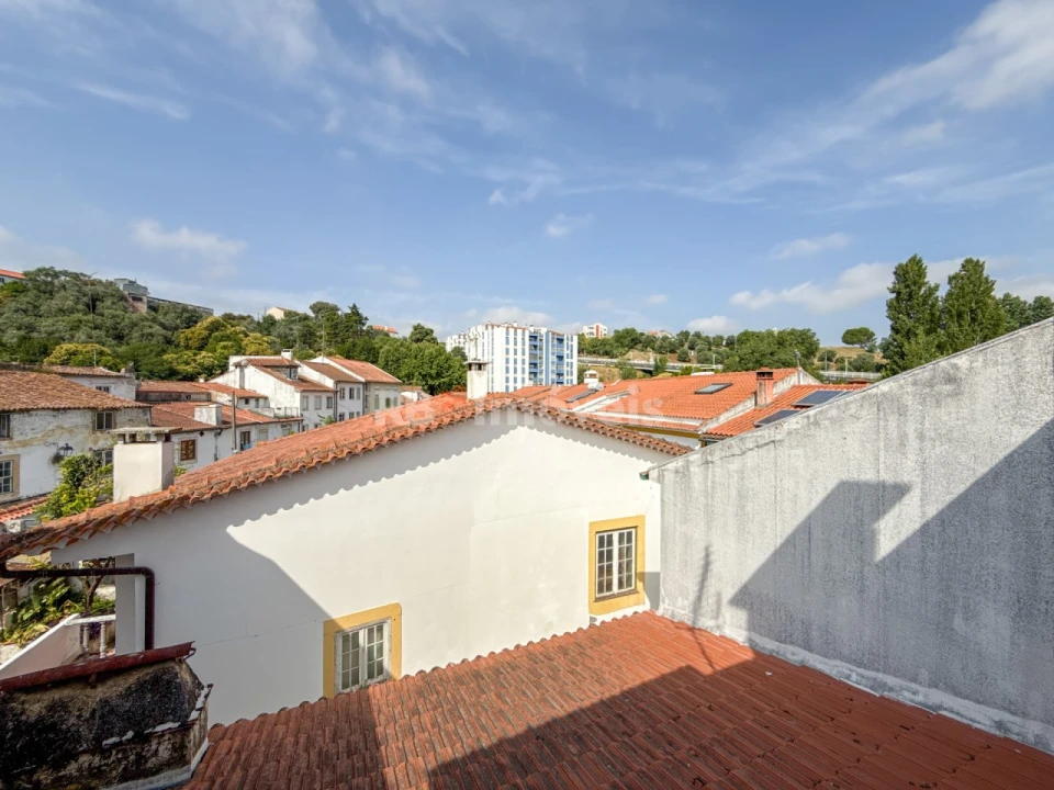 Moradia T4 para Venda em Torres Novas (São Pedro), Lapas e Ribeira Branca Foto 3