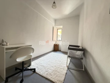 Moradia T4 para Venda em Torres Novas (São Pedro), Lapas e Ribeira Branca
