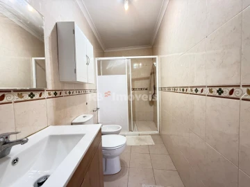 Moradia T4 para Venda em Torres Novas (São Pedro), Lapas e Ribeira Branca