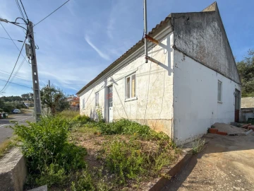 Moradia T3 para Venda em Abrantes (São Vicente e São João) e Alferrarede
