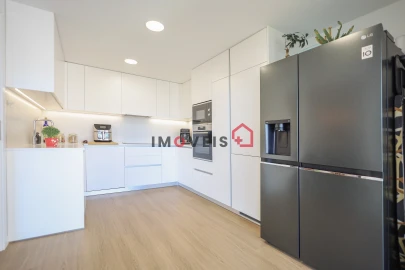 Apartamento T3 para Venda em Leiria, Pousos, Barreira e Cortes
