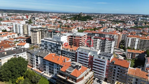 Apartamento T3 para Venda em Leiria, Pousos, Barreira e Cortes
