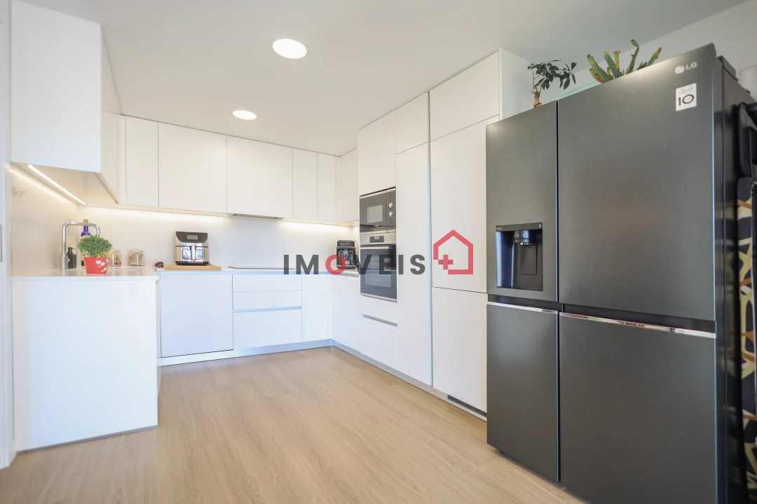 Apartamento T3 para Venda em Leiria, Pousos, Barreira e Cortes Foto 7