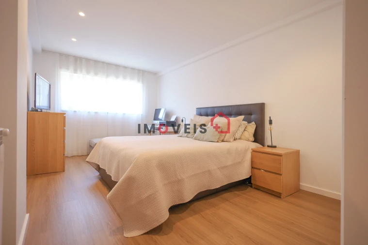 Apartamento T3 para Venda em Leiria, Pousos, Barreira e Cortes Foto 14