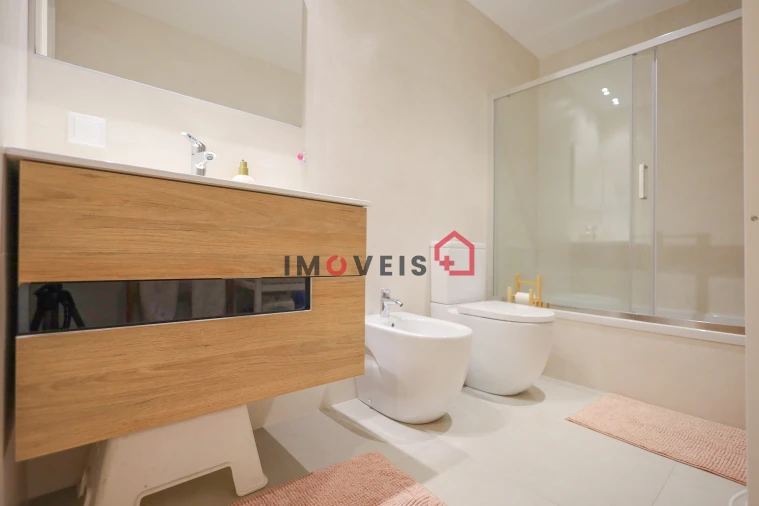 Apartamento T3 para Venda em Leiria, Pousos, Barreira e Cortes Foto 13