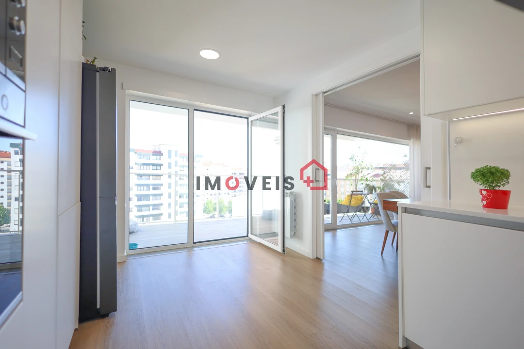 Apartamento T3 para Venda em Leiria, Pousos, Barreira e Cortes Foto 8