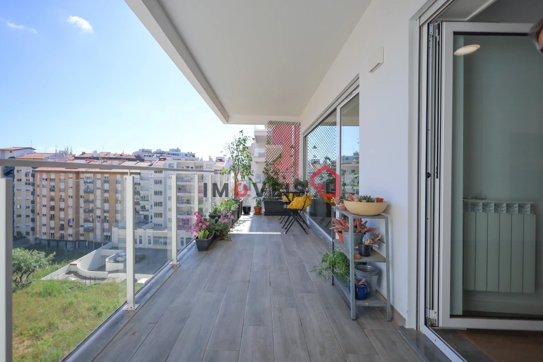 Apartamento T3 para Venda em Leiria, Pousos, Barreira e Cortes Foto 9