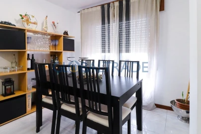 Apartamento T2 para Venda em São Mamede de Infesta e Senhora da Hora