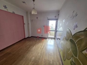 Apartamento T3 para Venda em Carregado e Cadafais