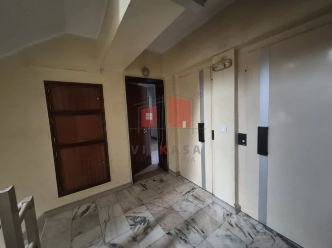 Apartamento T3 para Venda em Carregado e Cadafais Foto 5