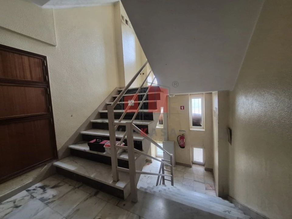 Apartamento T3 para Venda em Carregado e Cadafais Foto 6