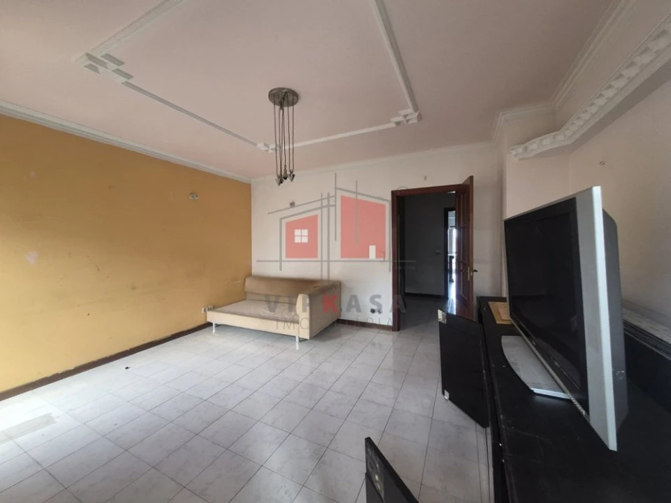 Apartamento T3 para Venda em Carregado e Cadafais Foto 11