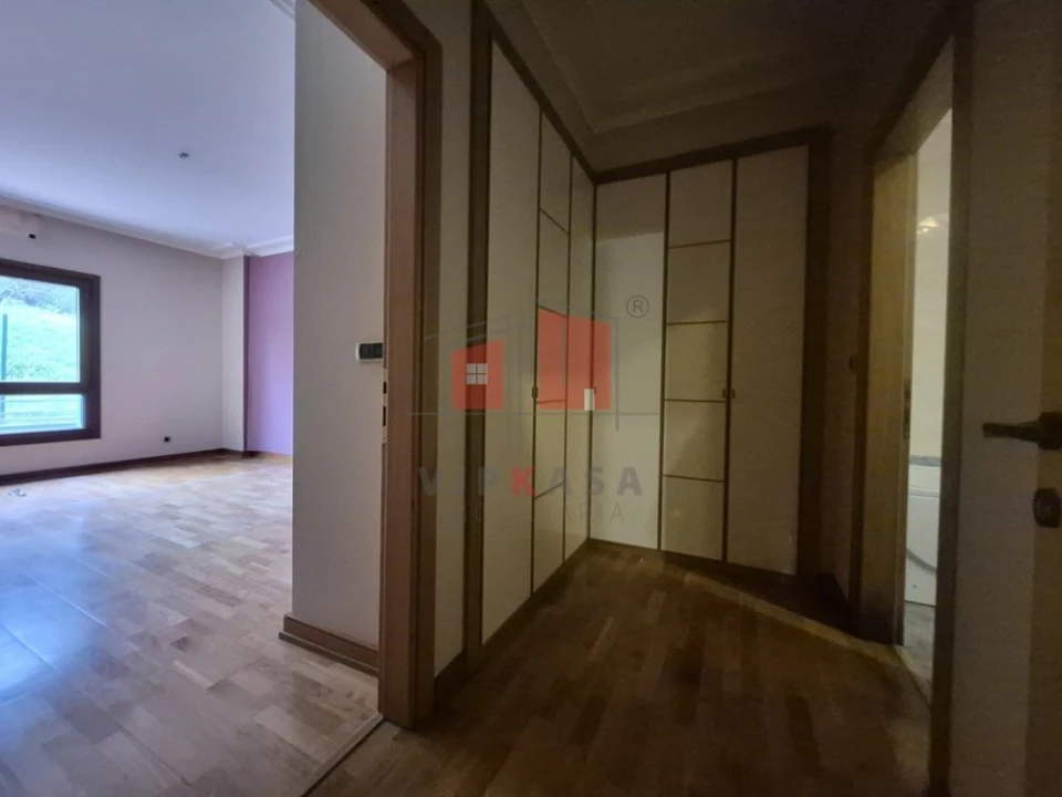 Apartamento T2 para Venda em Vila Franca de Xira Foto 19