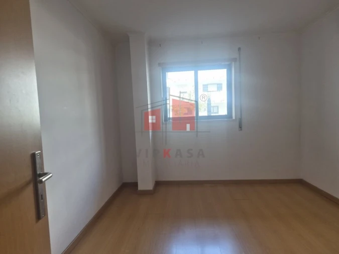 Apartamento T2 para Venda em Santa Clara Foto 12