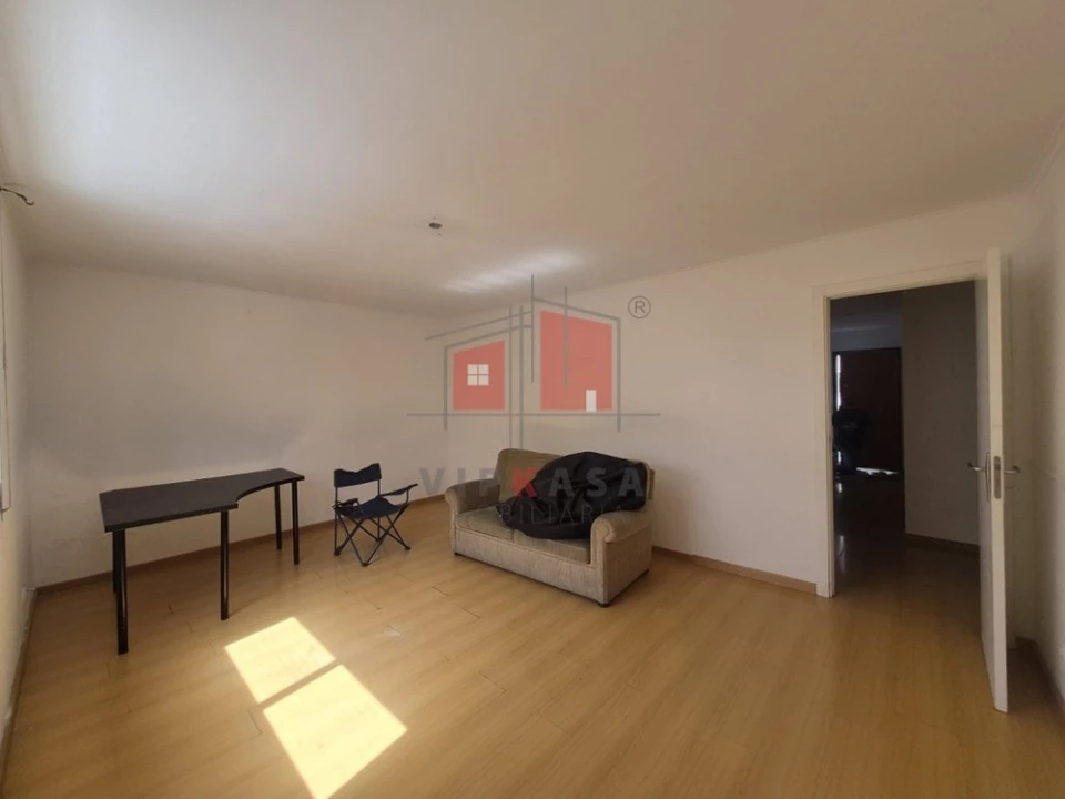 Apartamento T2 para Venda em Santa Clara Foto 9