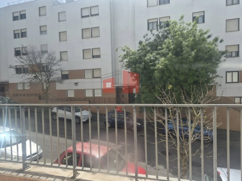 Apartamento T2 para Venda em Santa Clara Foto 14