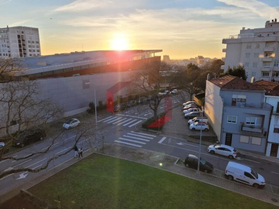 Apartamento T2 para Venda em Cedofeita, Santo Ildefonso, Sé, Miragaia, São Nicolau e Vitória Foto 13