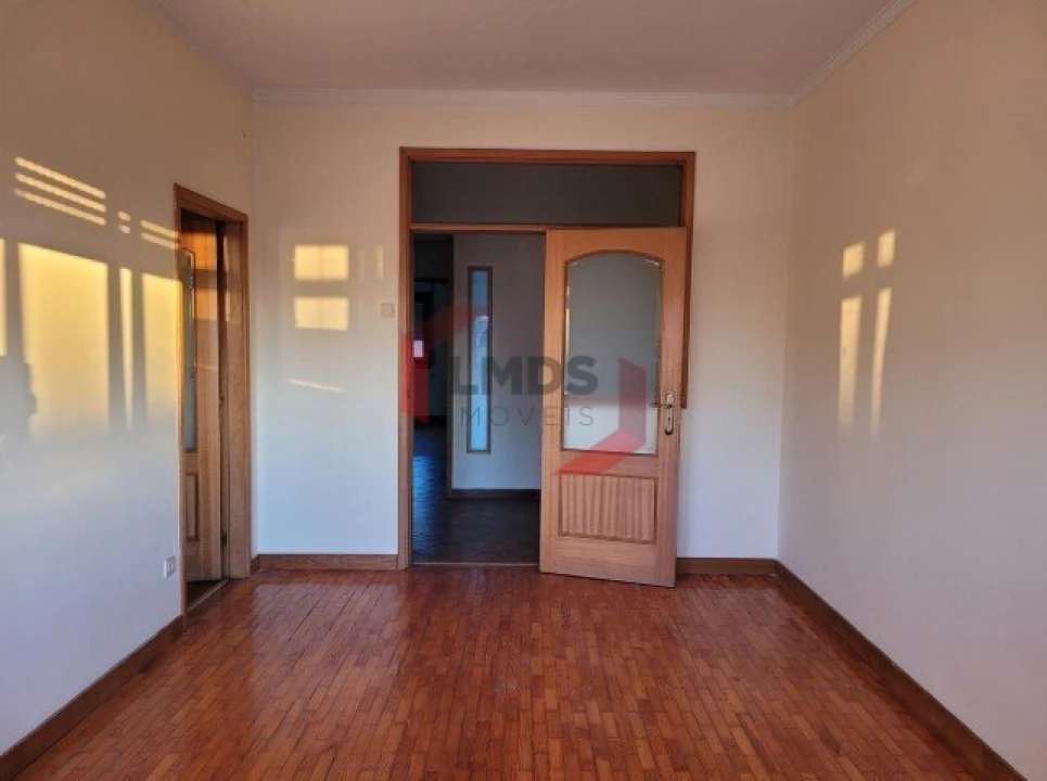Apartamento T2 para Venda em Cedofeita, Santo Ildefonso, Sé, Miragaia, São Nicolau e Vitória Foto 19