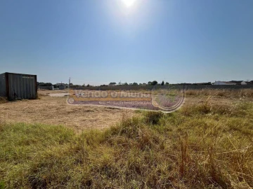 Terreno para Venda em Samora Correia