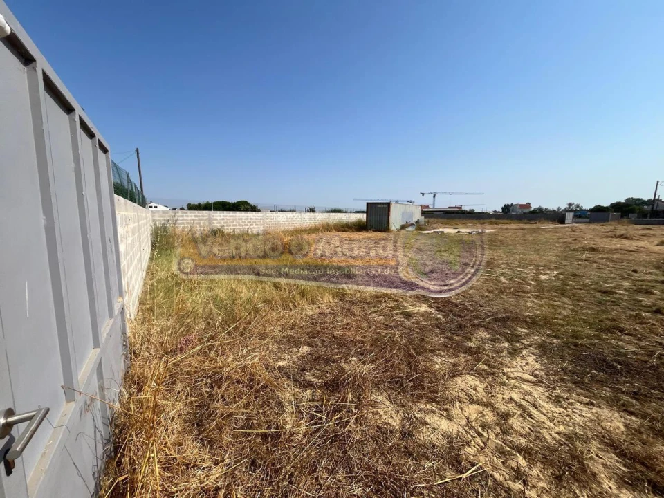 Terreno para Venda em Samora Correia Foto 4