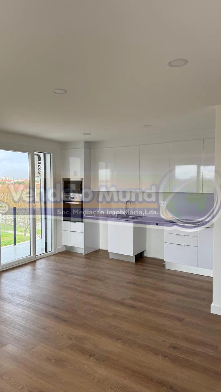 Apartamento T2 para Venda em Benavente Foto 7