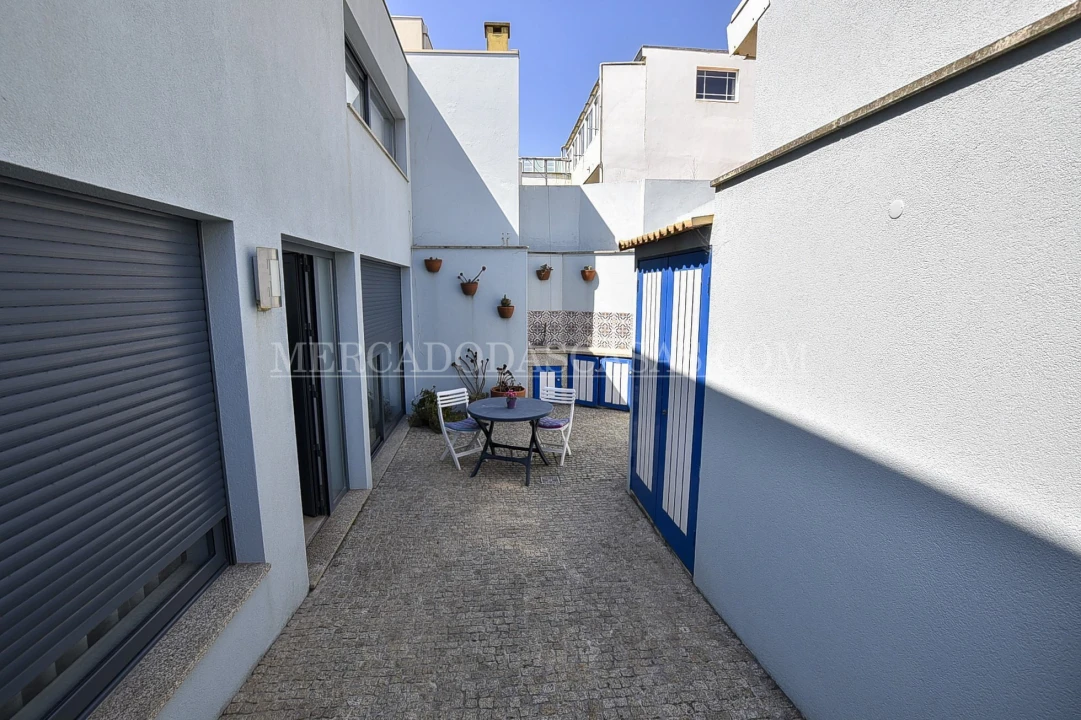 Moradia T3 para Venda em Espinho Foto 12