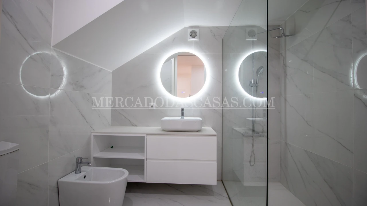 Apartamento T3 para Venda em Espinho Foto 6