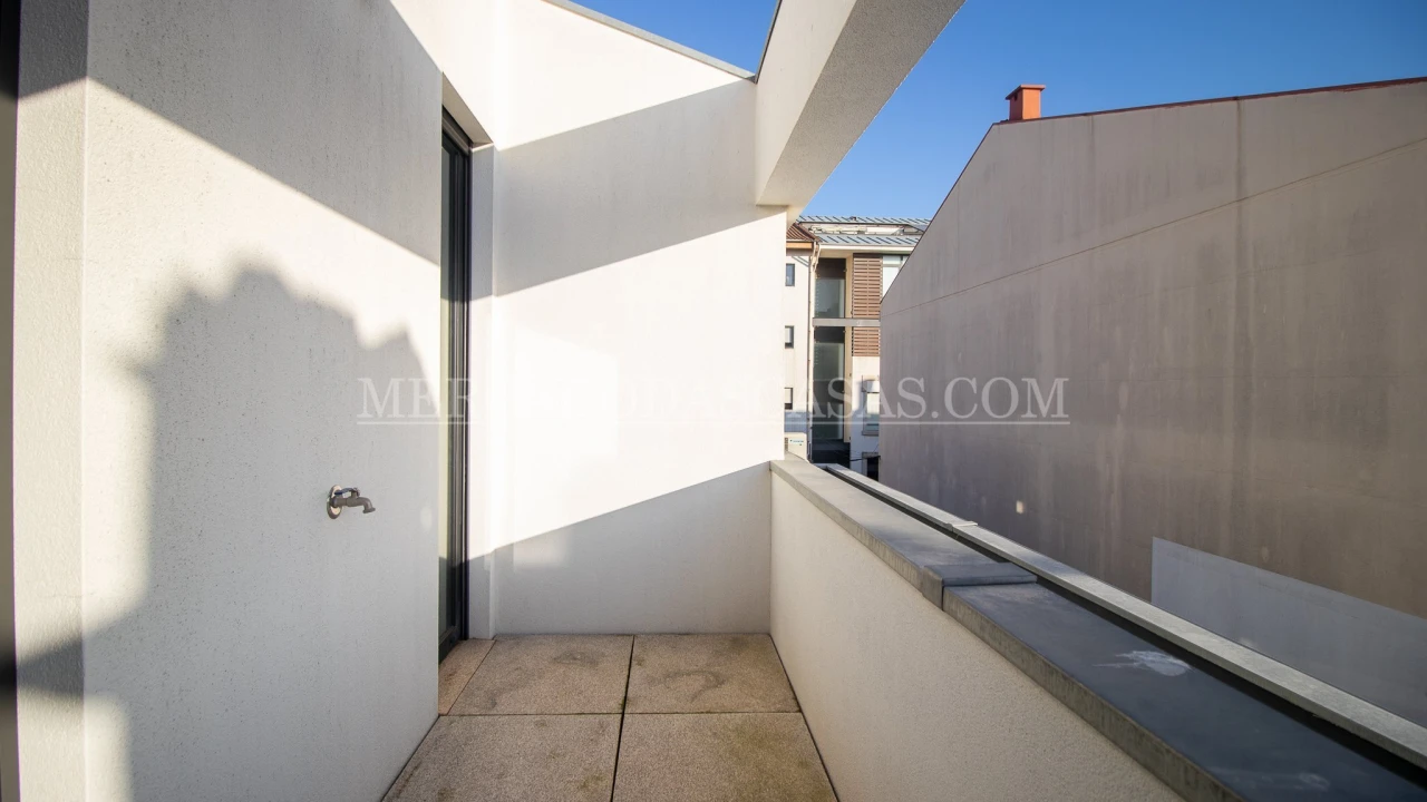 Apartamento T3 para Venda em Espinho Foto 16