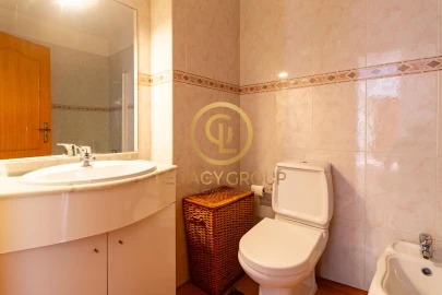 Apartamento T2 para Venda em Quarteira