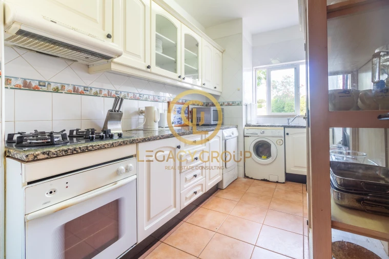 Apartamento T2 para Venda em Quarteira Foto 12