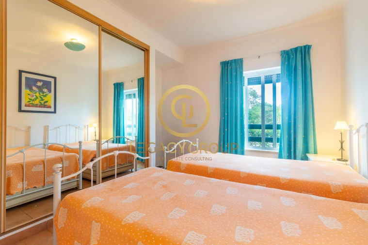 Apartamento T2 para Venda em Quarteira Foto 10