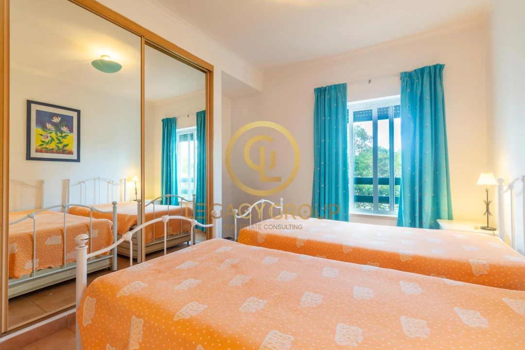 Apartamento T2 para Venda em Quarteira Foto 10