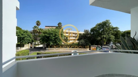 Apartamento T2 para Venda em Quarteira