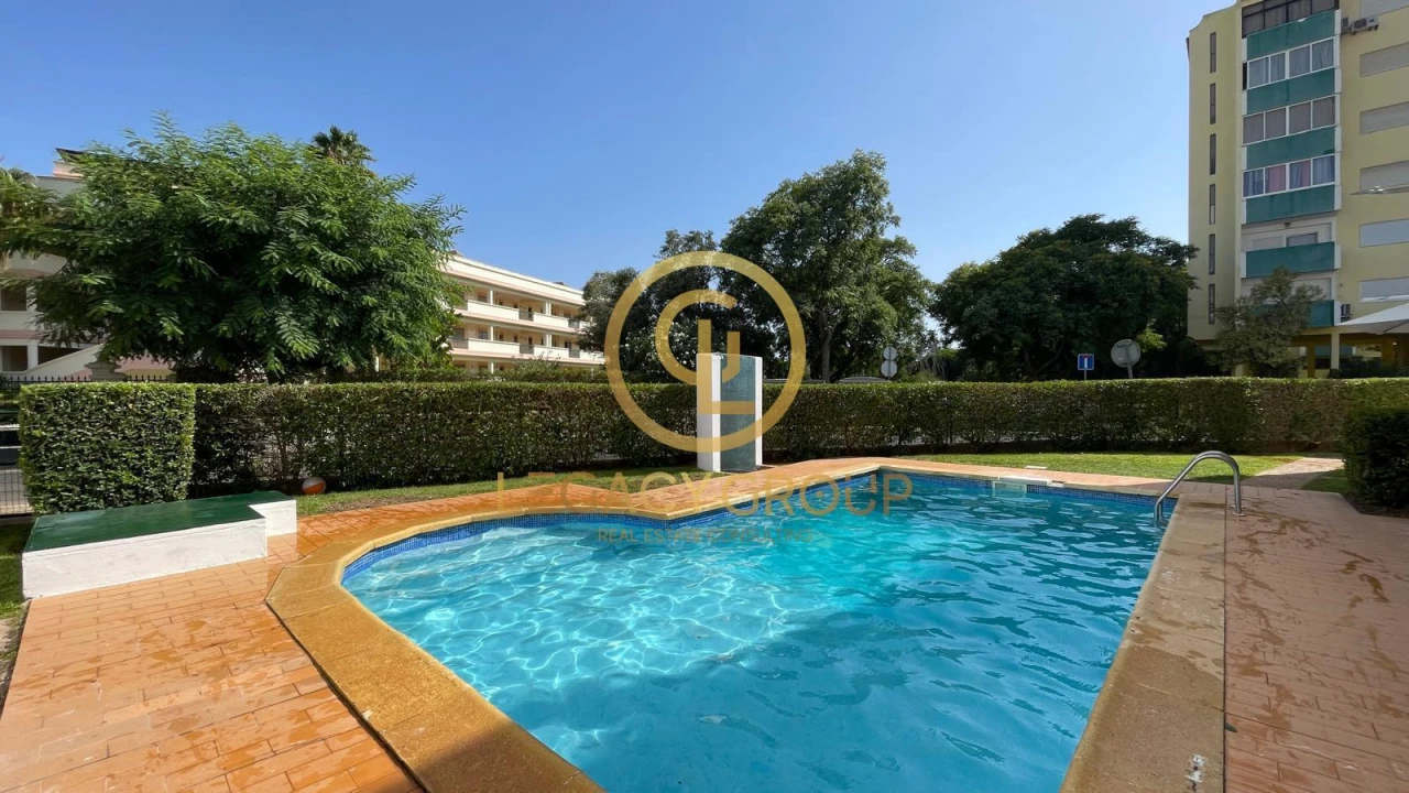 Apartamento T2 para Venda em Quarteira Foto 1