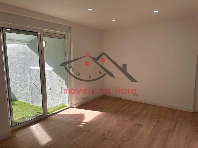 Apartamento T2 para Venda em Alverca do Ribatejo e Sobralinho Foto 18