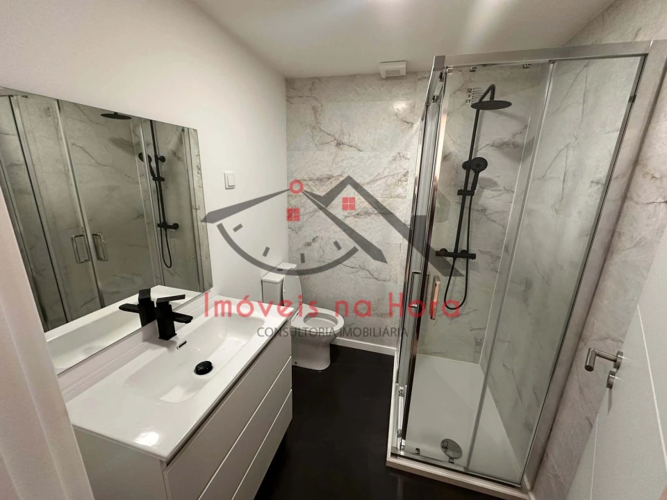 Apartamento T2 para Venda em Alverca do Ribatejo e Sobralinho Foto 6