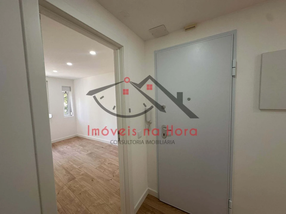 Apartamento T2 para Venda em Alverca do Ribatejo e Sobralinho Foto 5