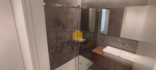 Apartamento T1 para Venda em Cidade da Maia