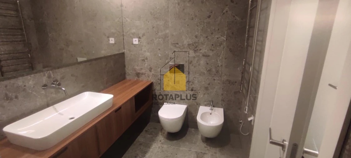 Apartamento T1 para Venda em Cidade da Maia Foto 18