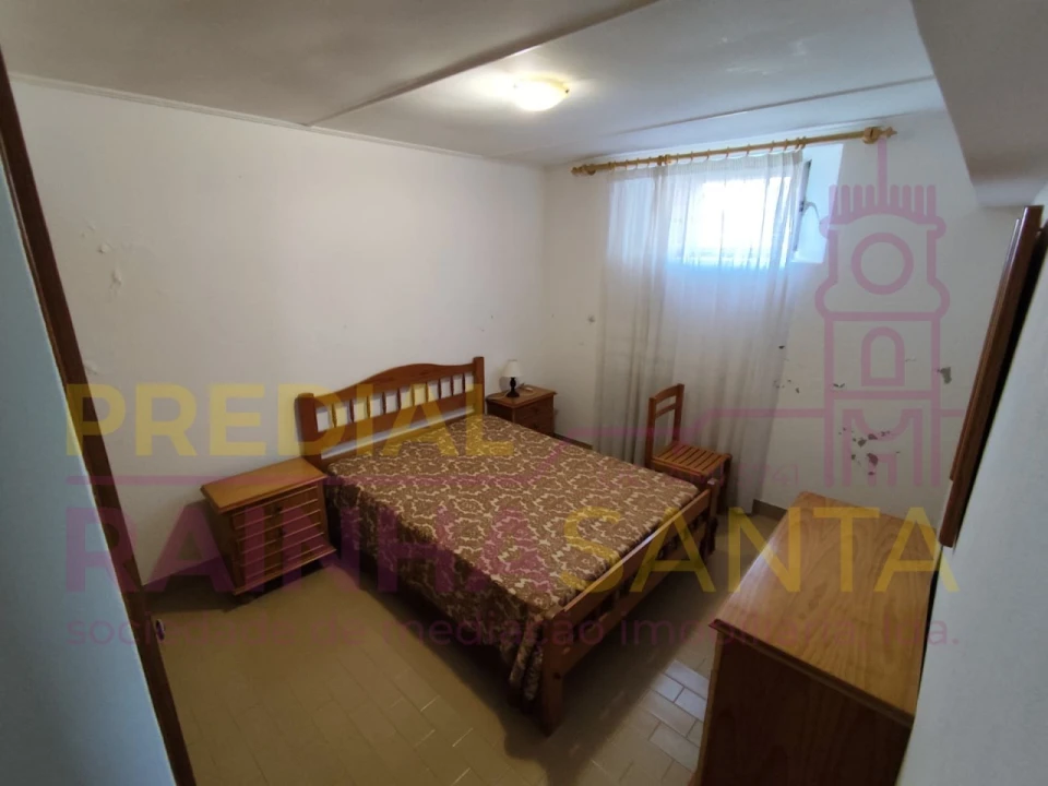 Moradia T6 para Venda em Abrã Foto 30