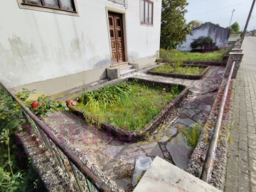 Moradia T6 para Venda em Abrã