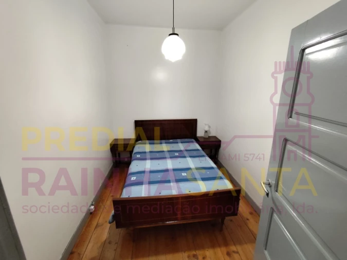 Moradia T6 para Venda em Abrã Foto 22