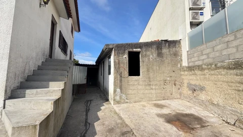 Moradia T4 para Venda em Glória e Vera Cruz
