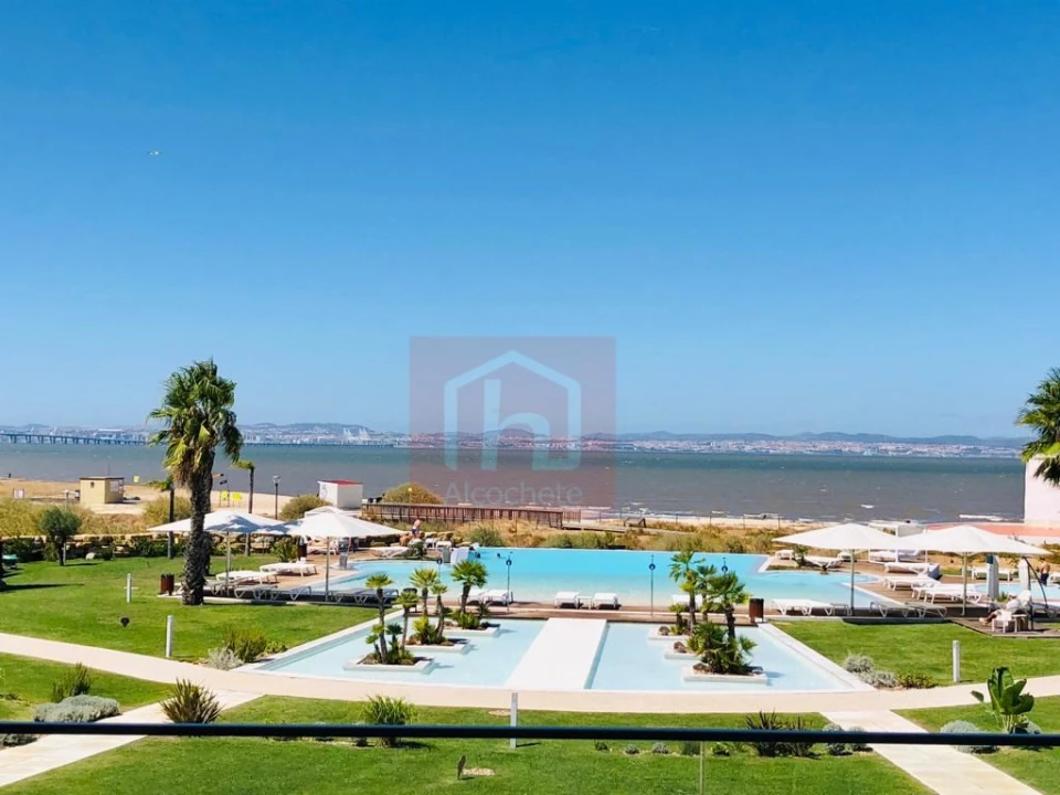 Apartamento T2 para Venda em Alcochete Foto 39