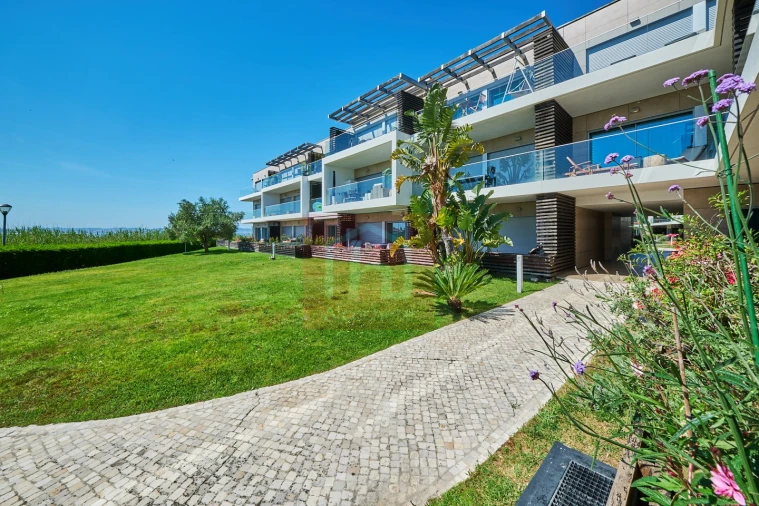 Apartamento T2 para Venda em Alcochete Foto 24