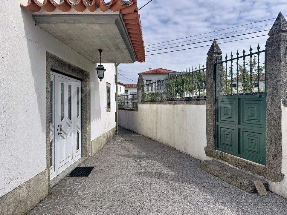 Moradia T4 para Venda em Dem Foto 12